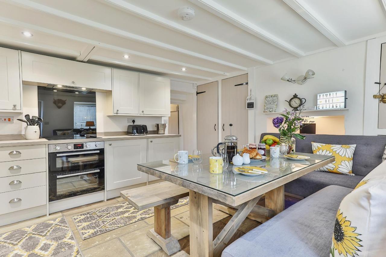 Finest Retreats - Bumblebee Cottage Pickering Extérieur photo