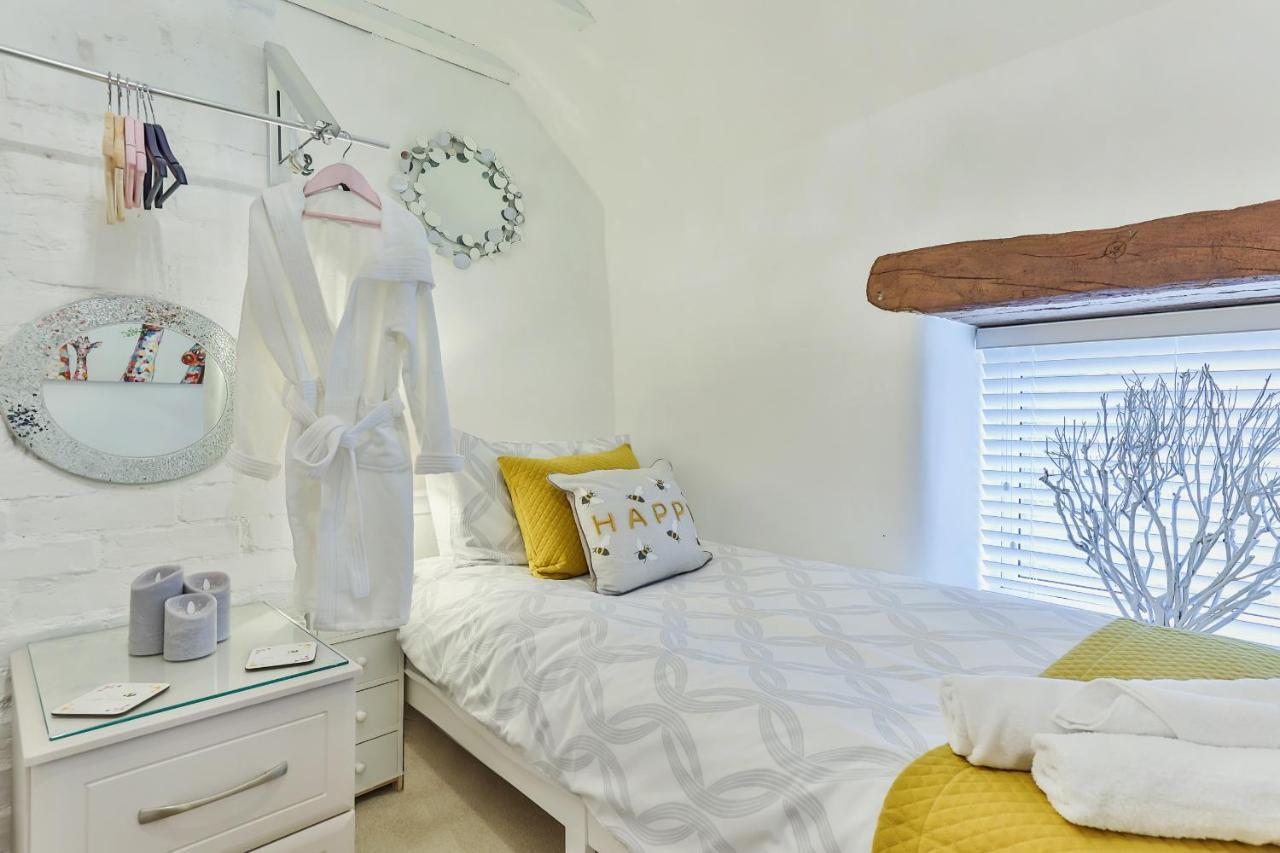 Finest Retreats - Bumblebee Cottage Pickering Extérieur photo