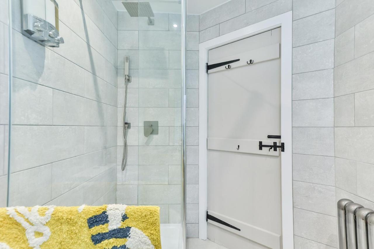 Finest Retreats - Bumblebee Cottage Pickering Extérieur photo